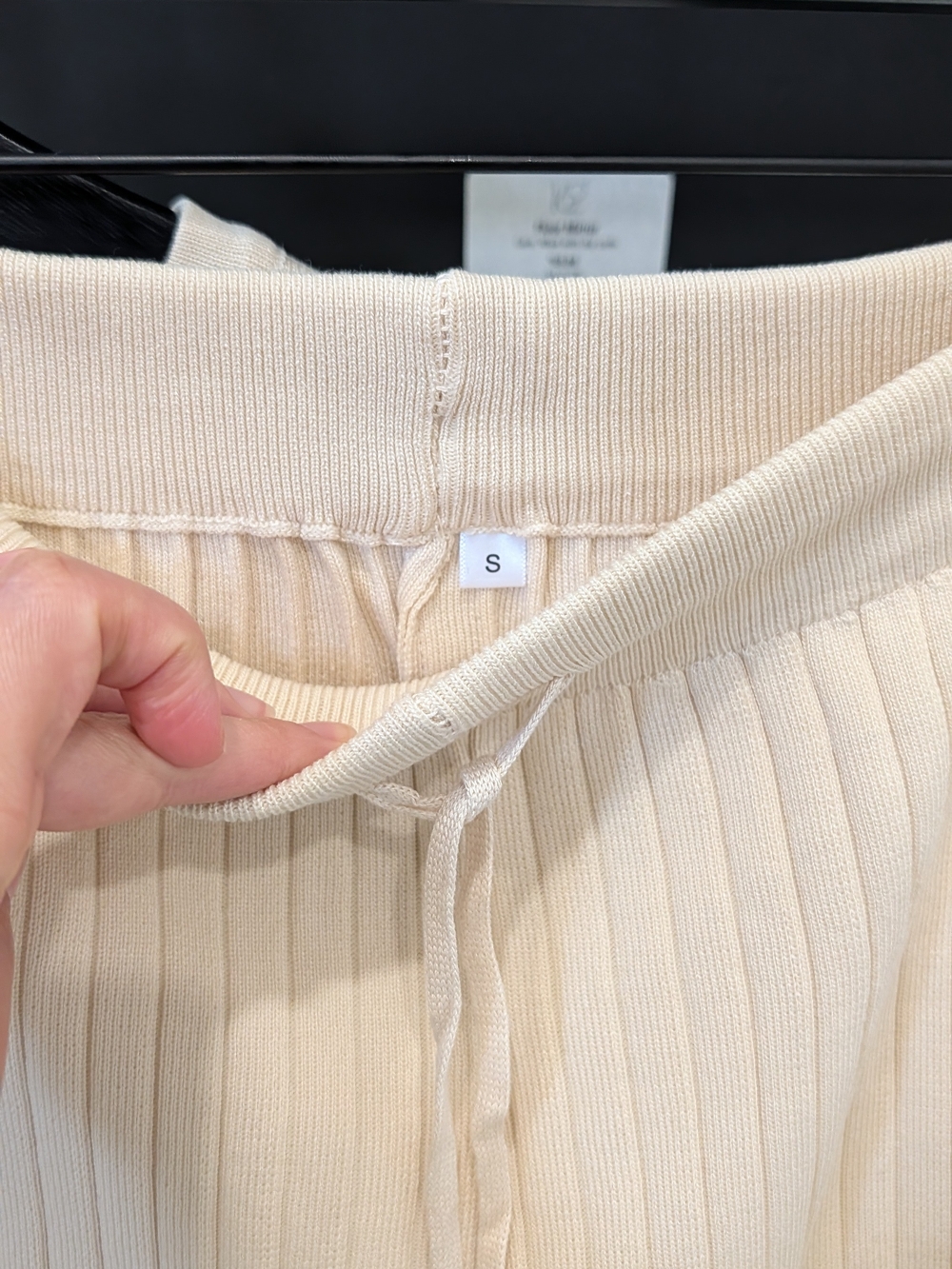 NWOT Cream Ribbed Knit Sleeveless Top &  Pants Set - Picture 9 of 15